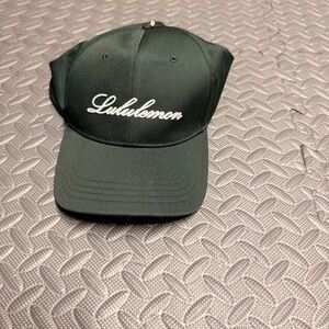 Green Lulu Lemon hat